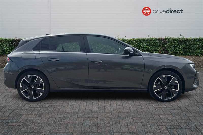 Vauxhall Astra 54Kwh Ultimate Hatchback 156 Ps DG74OAA Grey #2