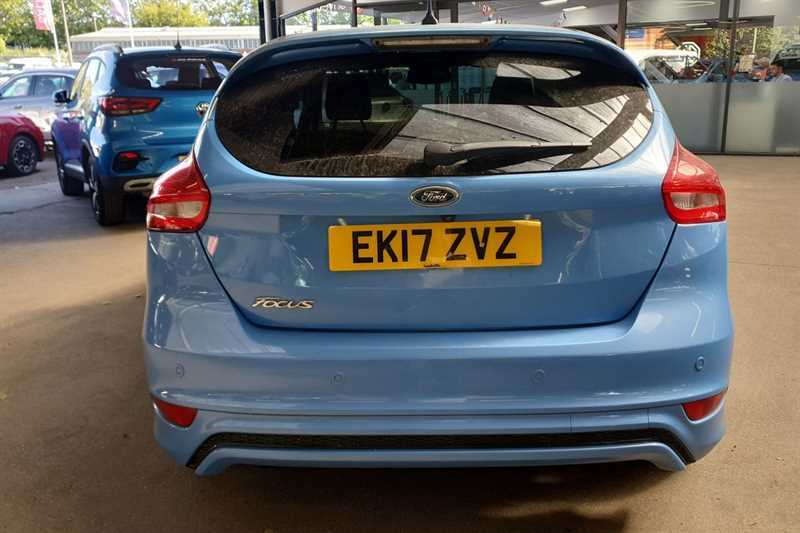 Ford Focus 1.5 Tdci St-line Hatchback Powershift E  #5
