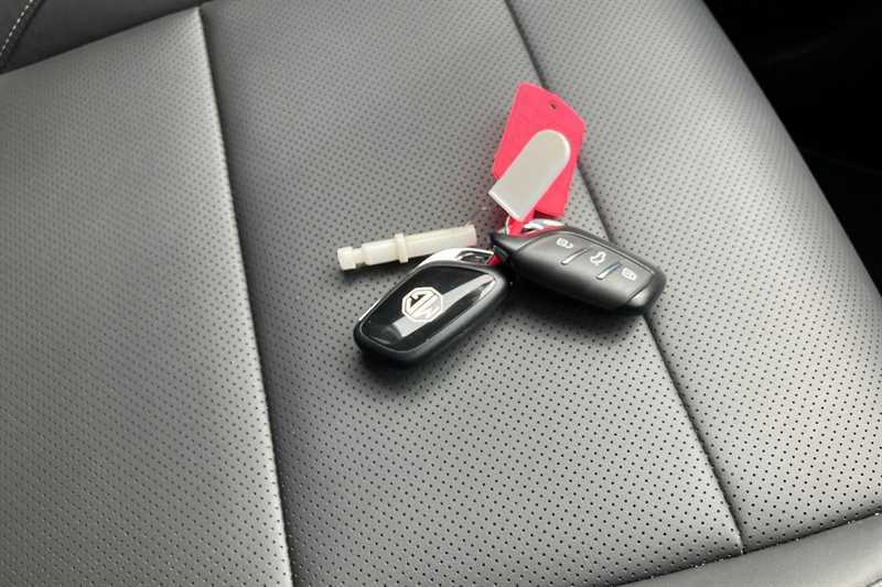 MG ZS 1.5 Hybrid Trophy Suv Hybrid Euro Black #36