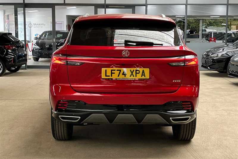 MG HS 1.5 T-gdi Trophy Suv Euro 6 Ss LF74XPA Red #4