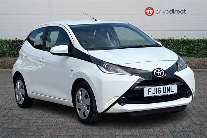 Toyota Aygo 1.0 Vvt-i X-play Hatchback Euro White