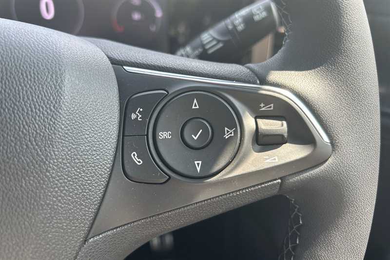 Vauxhall Mokka-e Gs Black #22