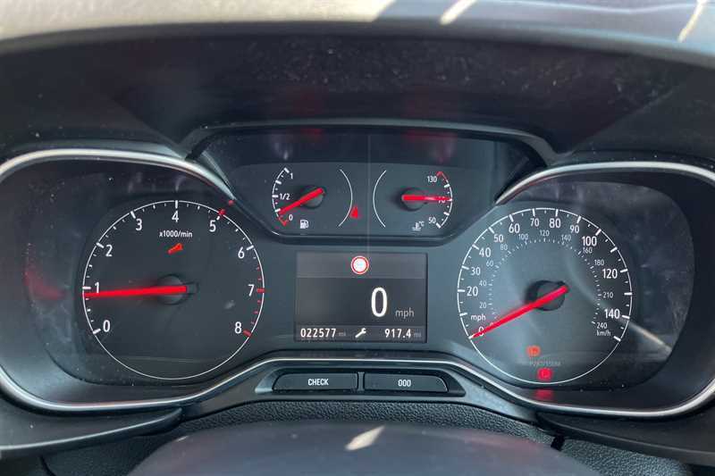 Vauxhall Combo Life 1.5L Elite Blue #20