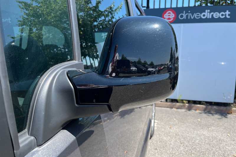 Vauxhall Combo Life 1.5L Elite Blue #34