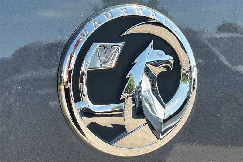 Vauxhall Combo Life 1.5L Elite Blue #37