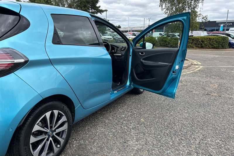 Renault Zoe 52Kwh Iconic Hatchback Black #37