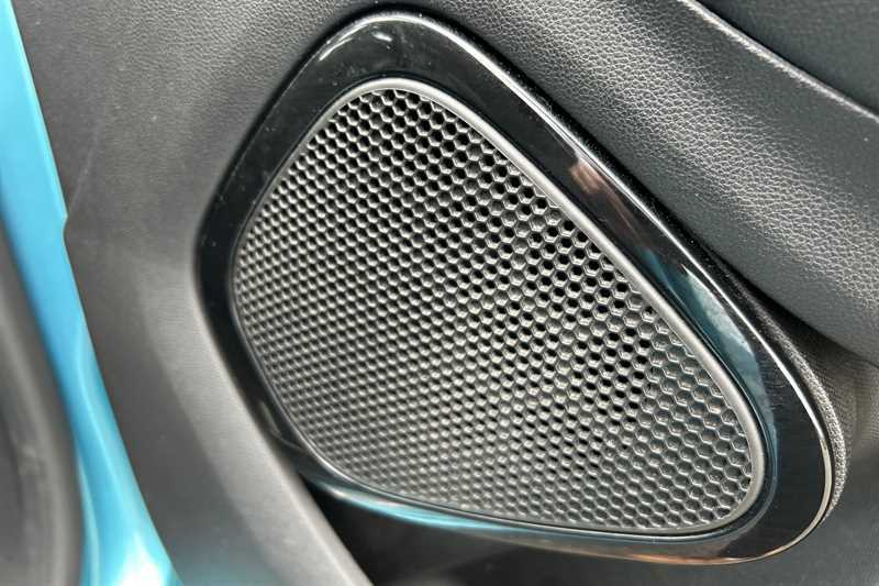 Renault Zoe 52Kwh Iconic Hatchback Black #27