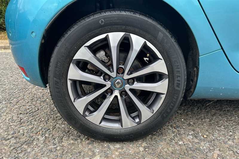 Renault Zoe 52Kwh Iconic Hatchback Black #9