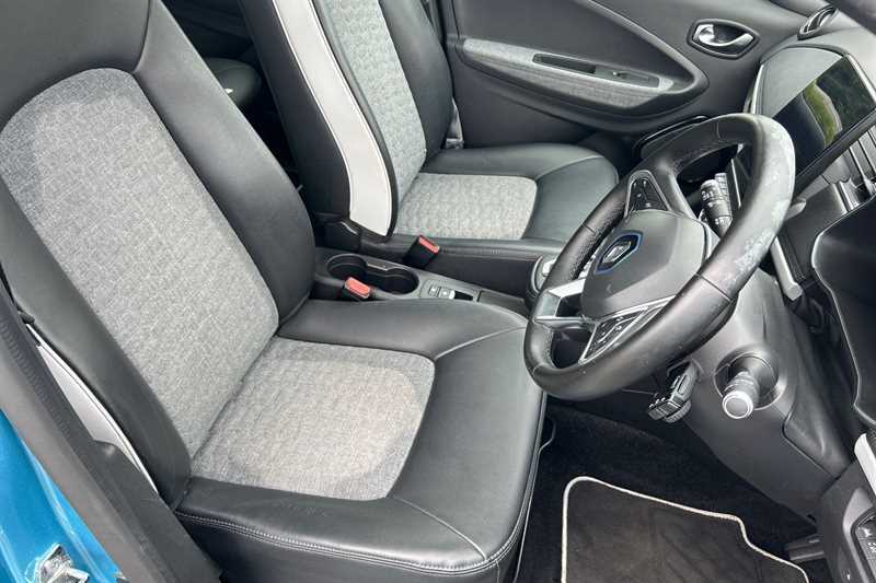 Renault Zoe 52Kwh Iconic Hatchback Black #23