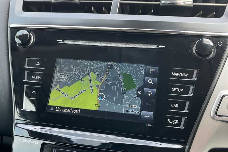 Toyota Prius+ Mpv Black #18