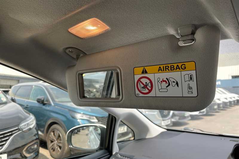 Toyota Prius+ Mpv Black #44