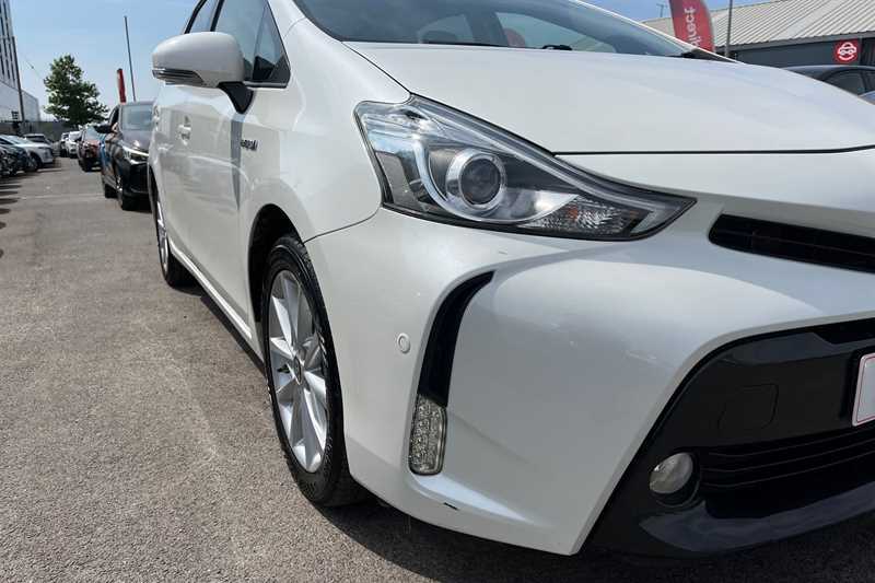 Toyota Prius+ Mpv Black #48