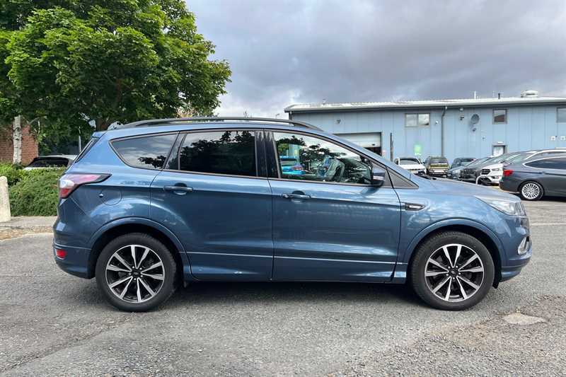 Ford Kuga 2.0 Tdci Ecoblue St-line Suv Eur YB69EVC Blue #2
