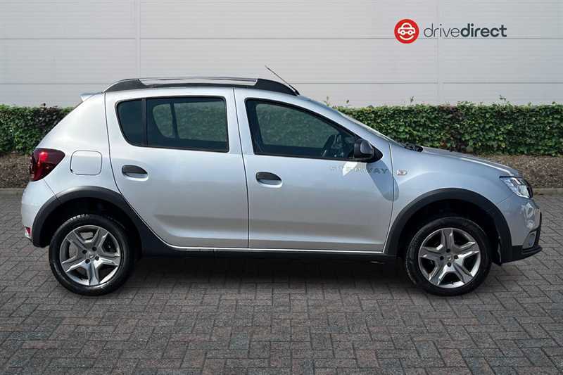 Dacia Sandero Stepway 0.9 Tce Laureate Hatchback Euro #2