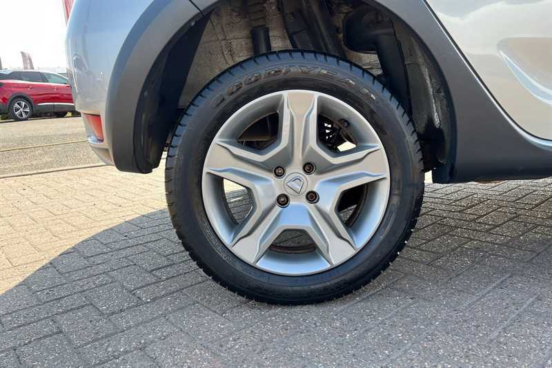 Dacia Sandero Stepway Sandero Stepway Laureate 1.5 Dci 90 Blue #11