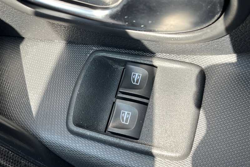 Dacia Sandero Stepway Sandero Stepway Laureate 1.5 Dci 90 Blue #16