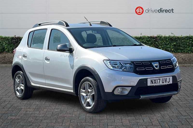 Dacia Sandero Stepway 0.9 Tce Laureate Hatchback Euro