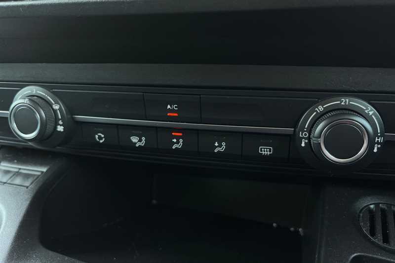 Vauxhall Combo Life 1.5 Turbo D Se 7 Seat Black #15
