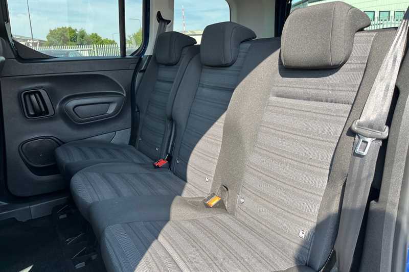 Vauxhall Combo Life 1.5 Turbo D Se 7 Seat Black #24