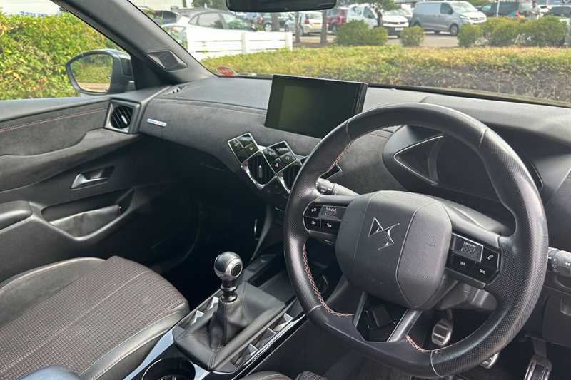 DS DS 3 Crossback Crossback 1.5 Bluehdi Prestige Ss 101 Bhp Black #39