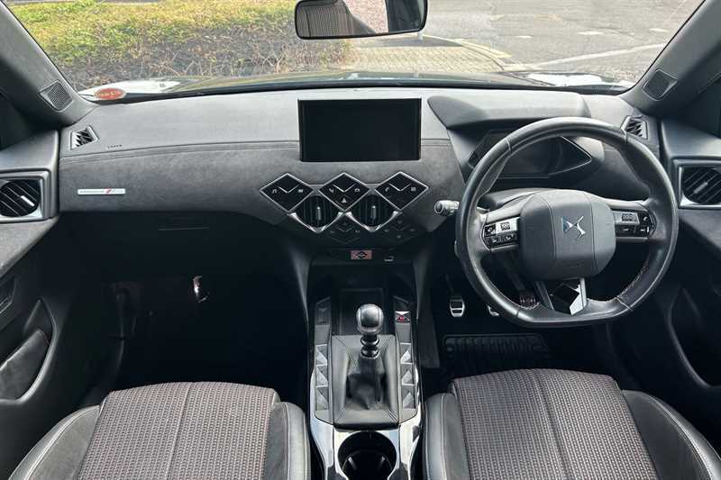 DS DS 3 Crossback Crossback 1.5 Bluehdi Prestige Ss 101 Bhp Black #13
