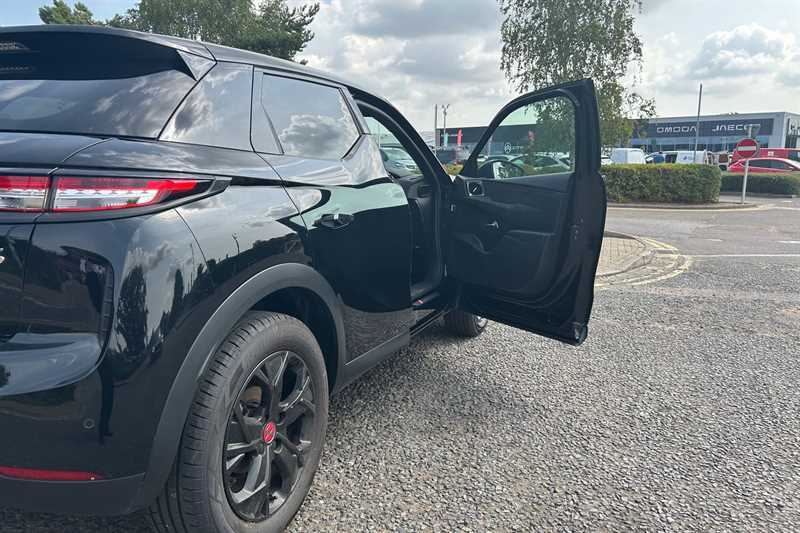 DS DS 3 Crossback Crossback 1.5 Bluehdi Prestige Ss 101 Bhp Black #37