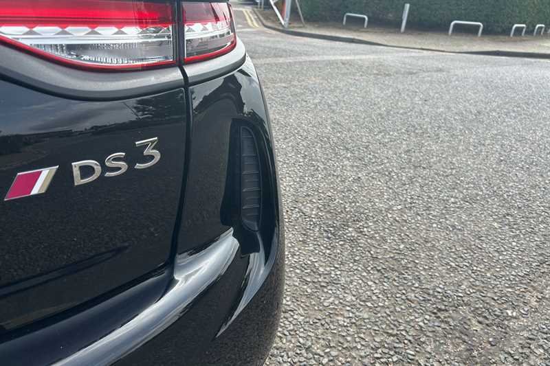 DS DS 3 Crossback Crossback 1.5 Bluehdi Prestige Ss 101 Bhp Black #29