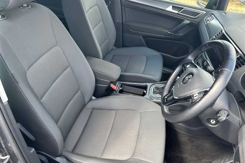 Volkswagen Golf SV Sv Mpv Grey #23