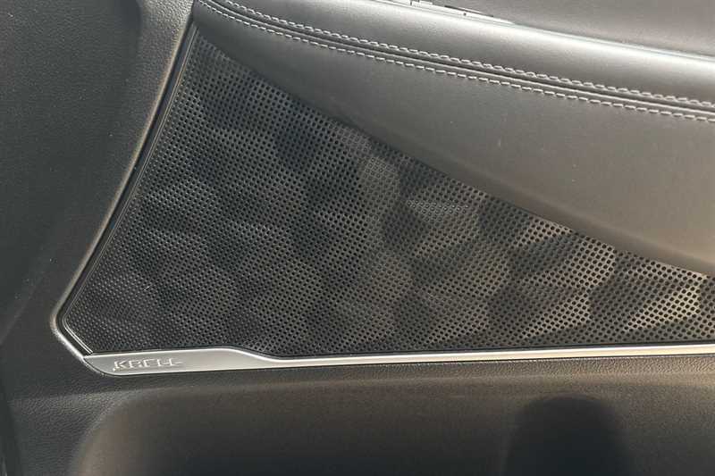 Hyundai Santa Fe Premium Black #27