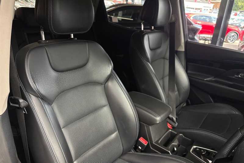 SsangYong Korando e-Motion 140Kw Ultimate 61.5Kwh Black #23