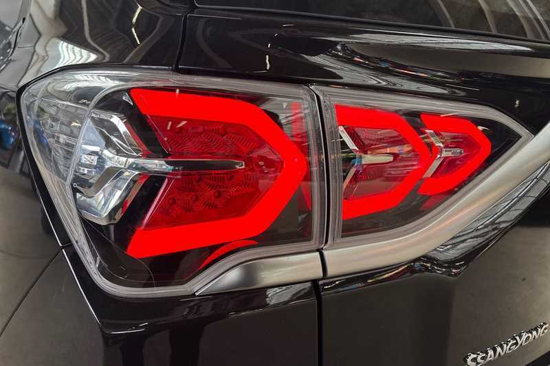 SsangYong Korando e-Motion 140Kw Ultimate 61.5Kwh Black #31