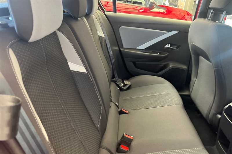 Vauxhall Astra 1.2 Turbo 145 Griffin Edition Silver #38
