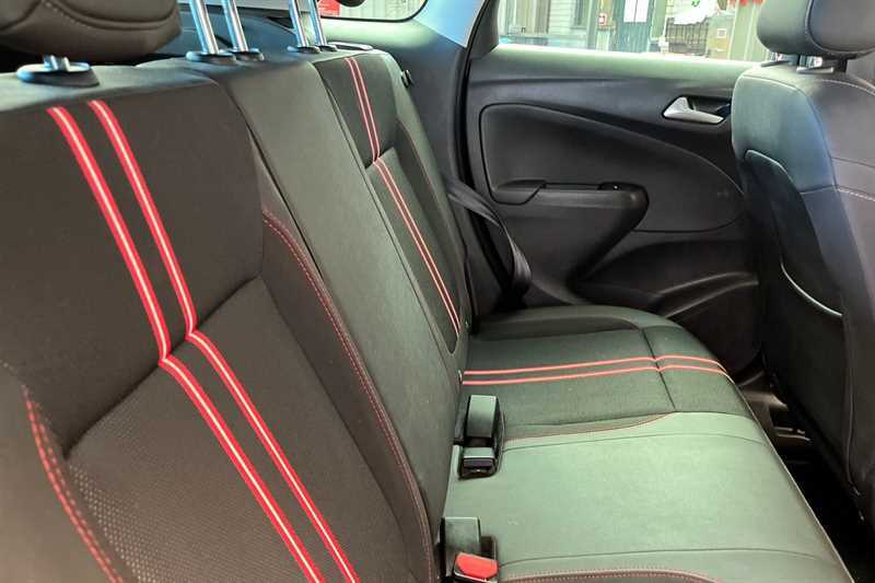 Vauxhall Crossland Ultimate Grey #38