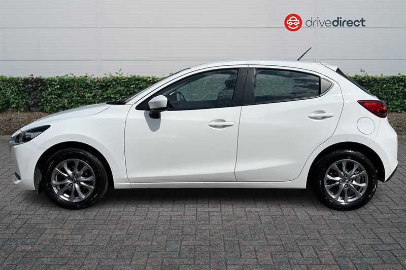 Mazda 2 1.5 Skyactiv-g Se-l Hatchback Eu White #6