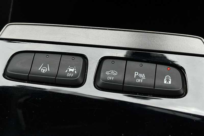 Vauxhall Mokka-e 100Kw Sri Premium 50Kwh Grey #40