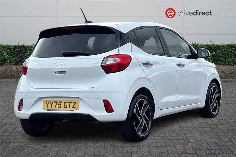 Hyundai I10 1.2 Premium Hatchback Euro 6 Ss White #3