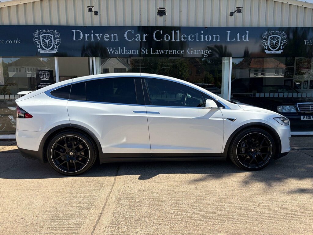 Tesla Model X 75D Silver #14