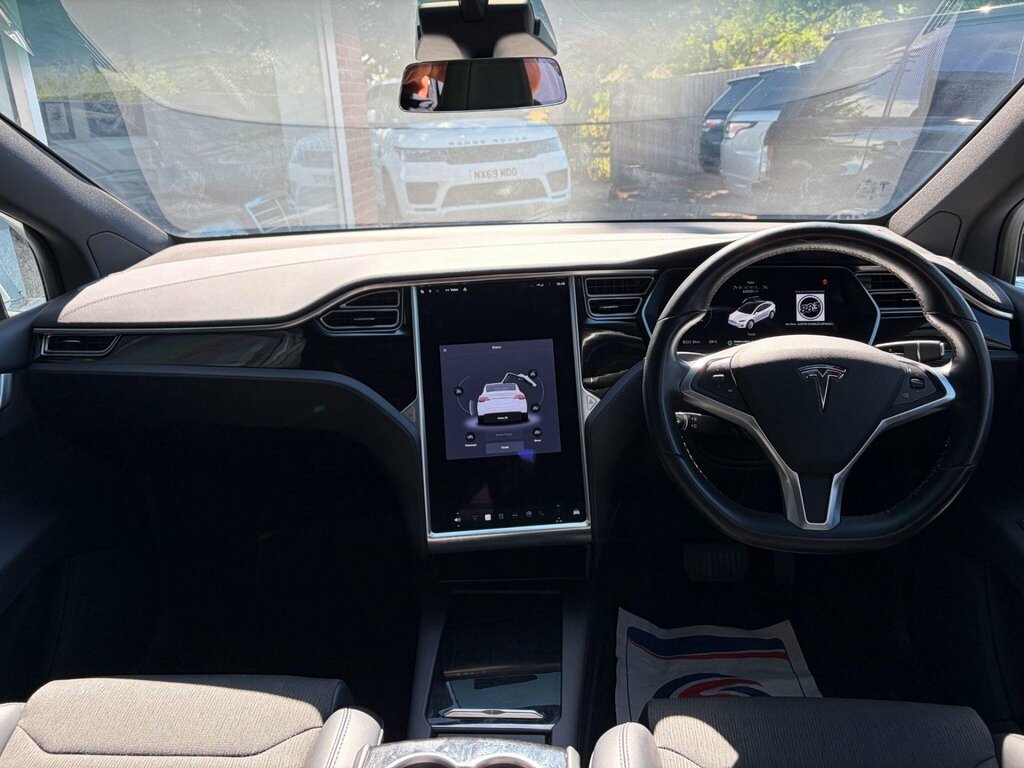 Tesla Model X 75D Silver #7