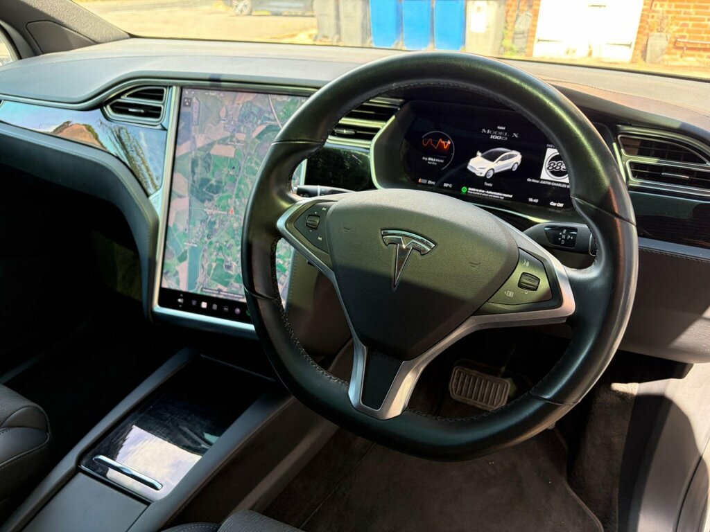 Tesla Model X 75D Silver #20