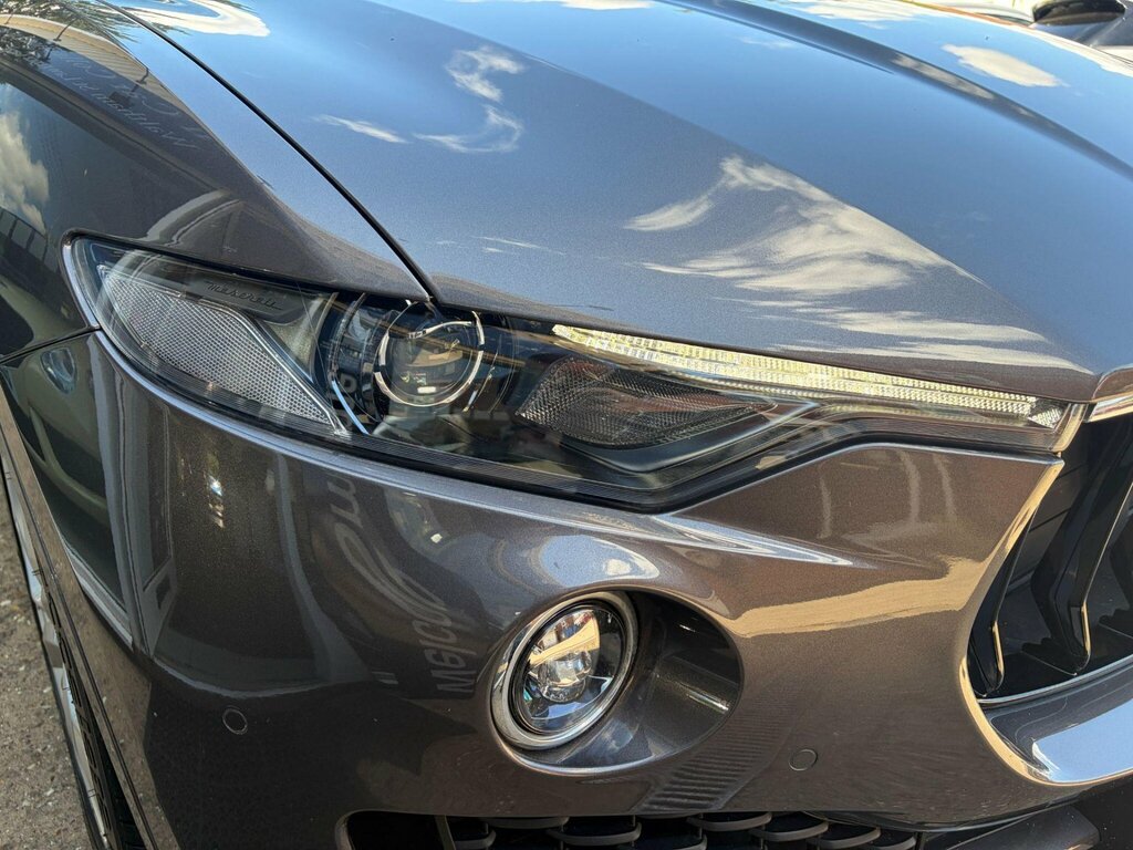 Maserati Levante 3L Null Black #17