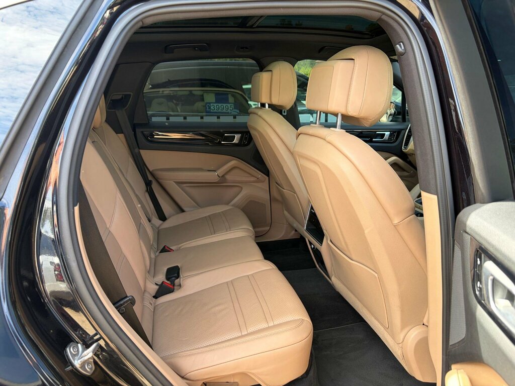 Porsche Cayenne 4.8T V8 Turbo Suv Black #11