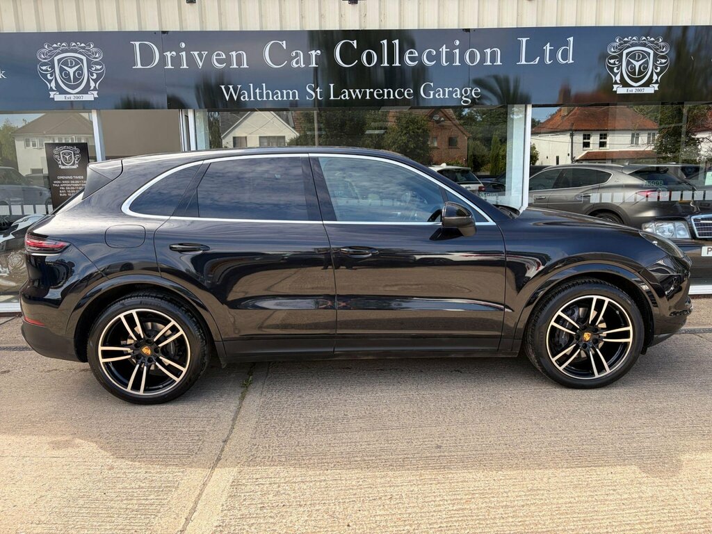 Porsche Cayenne 4.8T V8 Turbo Suv Black #14