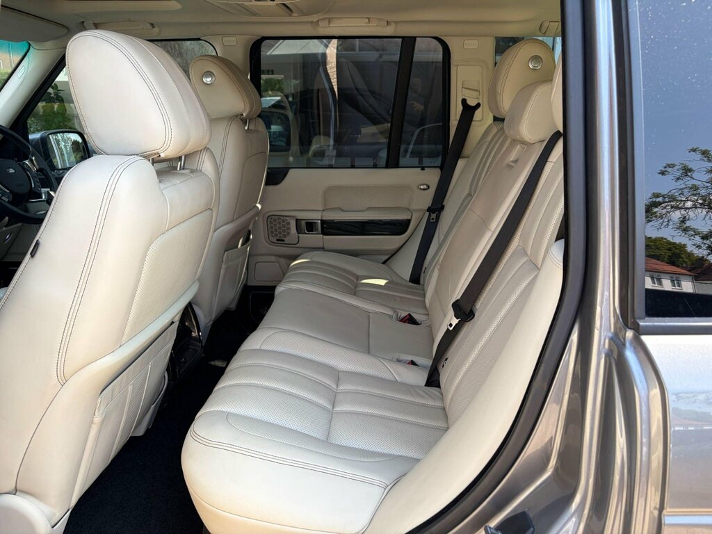 Land Rover Range Rover Vogue Grey #9