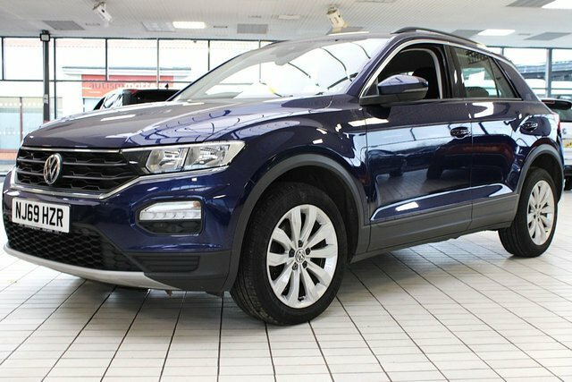 Volkswagen T-Roc Tdi Se Suv NJ69HZR Blue