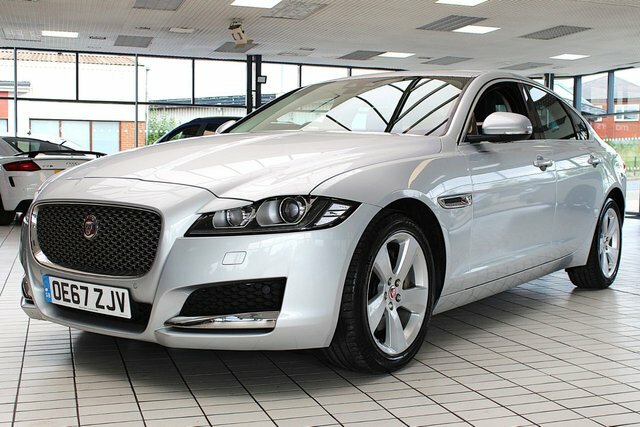 Jaguar XF 2.0D Portfolio Saloon Euro 6 S S Silver