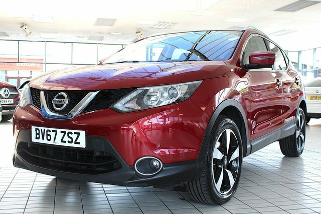 Nissan Qashqai Dci N-connecta Suv Red