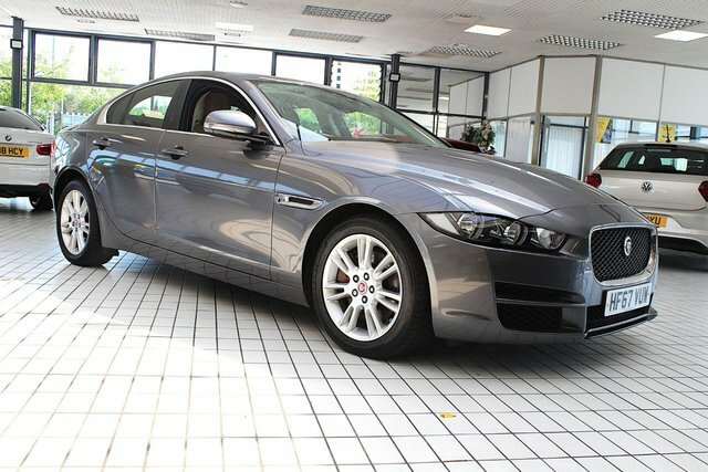 Jaguar XE Prestige Saloon HF67VUW Grey #6