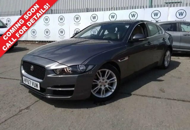 Jaguar XE 2.0I Prestige Saloon Euro 6 S S Grey