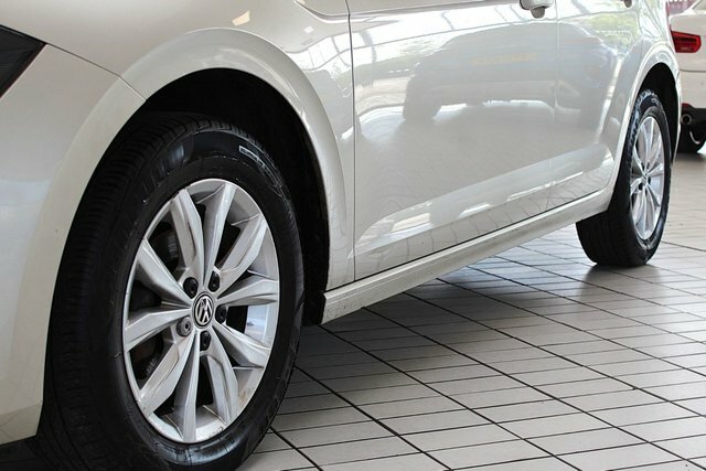 Volkswagen Polo Se Hatchback MV18HYU Silver #3