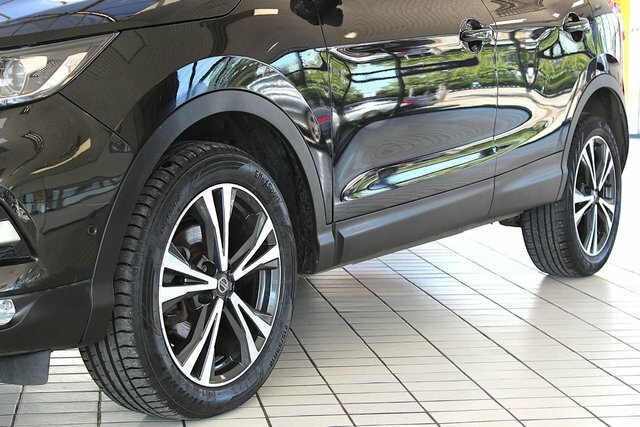 Nissan Qashqai Dci N-connecta Suv SW68CDK Black #3